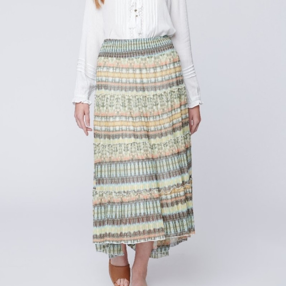 American Rag Cie Elastic Mesh Skirt Lined / hi-lo hemline Multi-color Size S